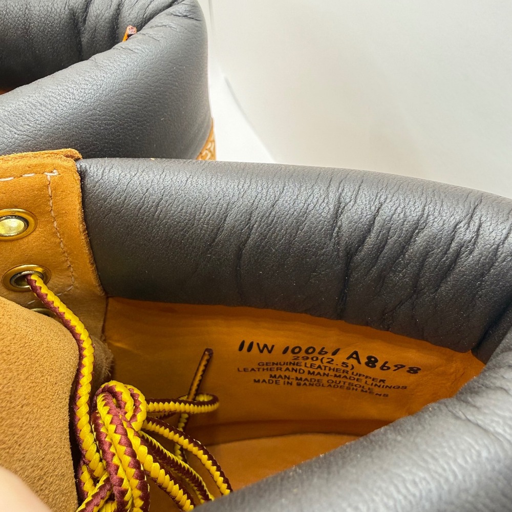 Timberland Men's Classic 6" Padded Waterproof Wheat Nubuck Leather Boot-Size 11W - Picture 7 of 9